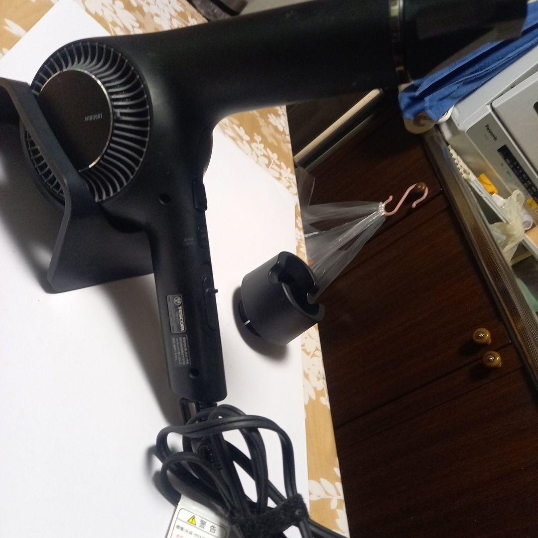 Tescom NIB3001ハンドヘルドヘアドライヤー ブラック強風量タイプ