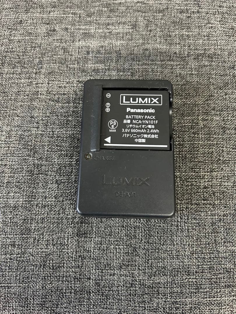 Panasonic LUMIX コンパクトデジタルカメラ　DMC-FH7