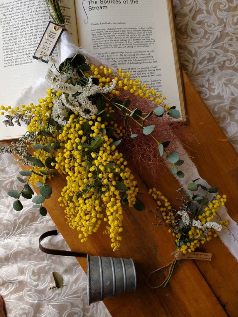 値下げ❣️春を告げるミモザのスワッグ♡♡ミニスワッグ付き✩.*˚