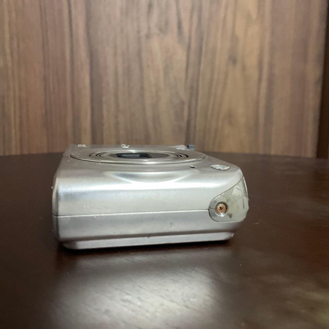 デジタルカメラ Casio EXILIM EX-Z1200