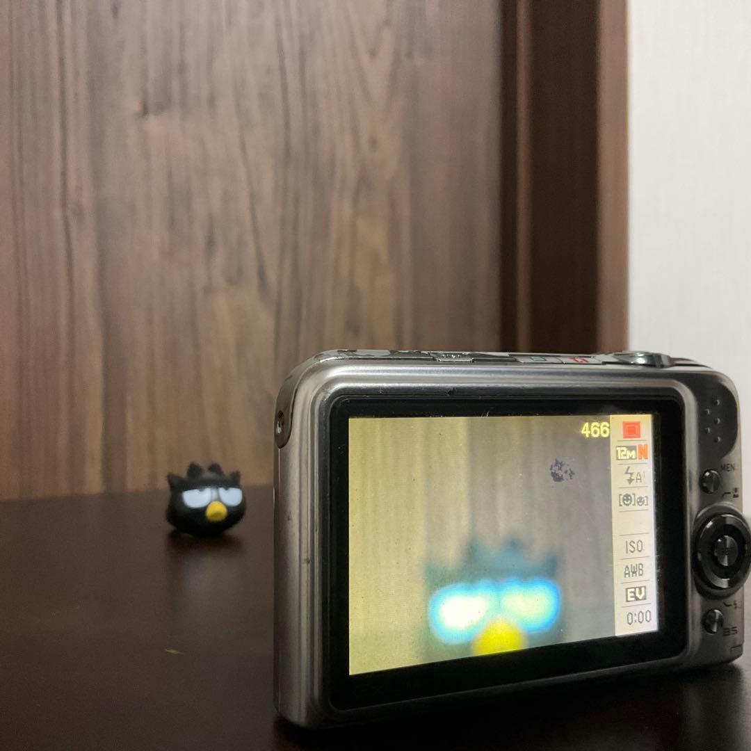 デジタルカメラ Casio EXILIM EX-Z1200