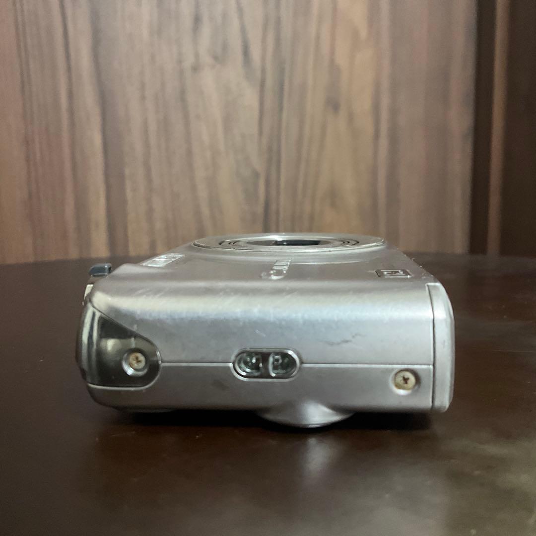 デジタルカメラ Casio EXILIM EX-Z1200