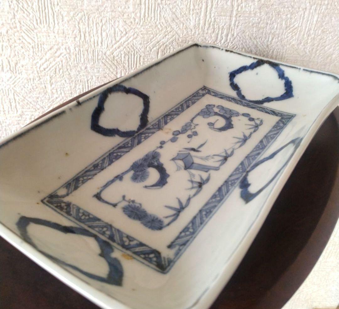 《期間限定セール！〜2/28まで》古伊万里染付白抜き木瓜文長皿江戸時代成化年製