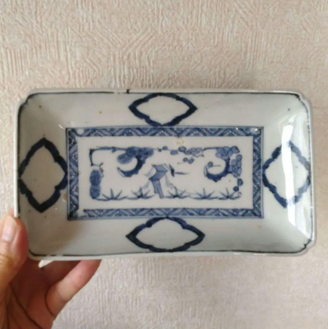 《期間限定セール！〜2/28まで》古伊万里染付白抜き木瓜文長皿江戸時代成化年製