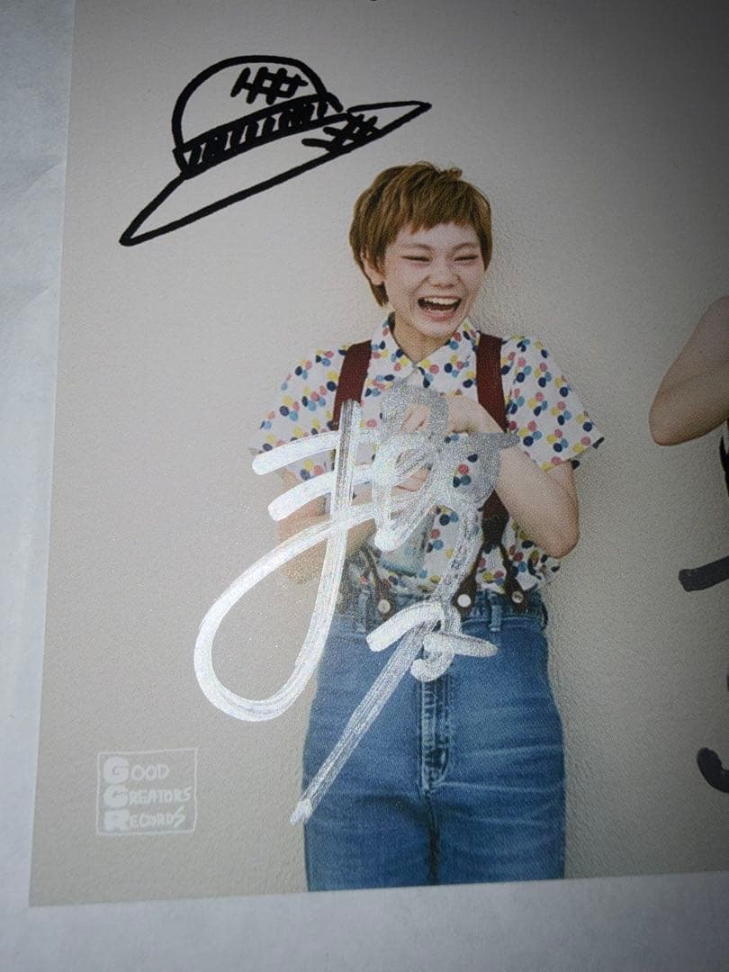 SHISHAMO サイン付き ポストカード　缶バッジ