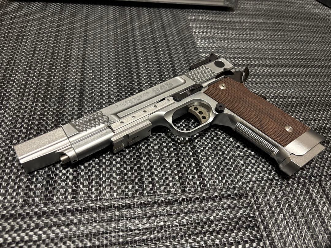 KSC / M945 フルハウス シルバー ブラック 2丁セット ケース付き