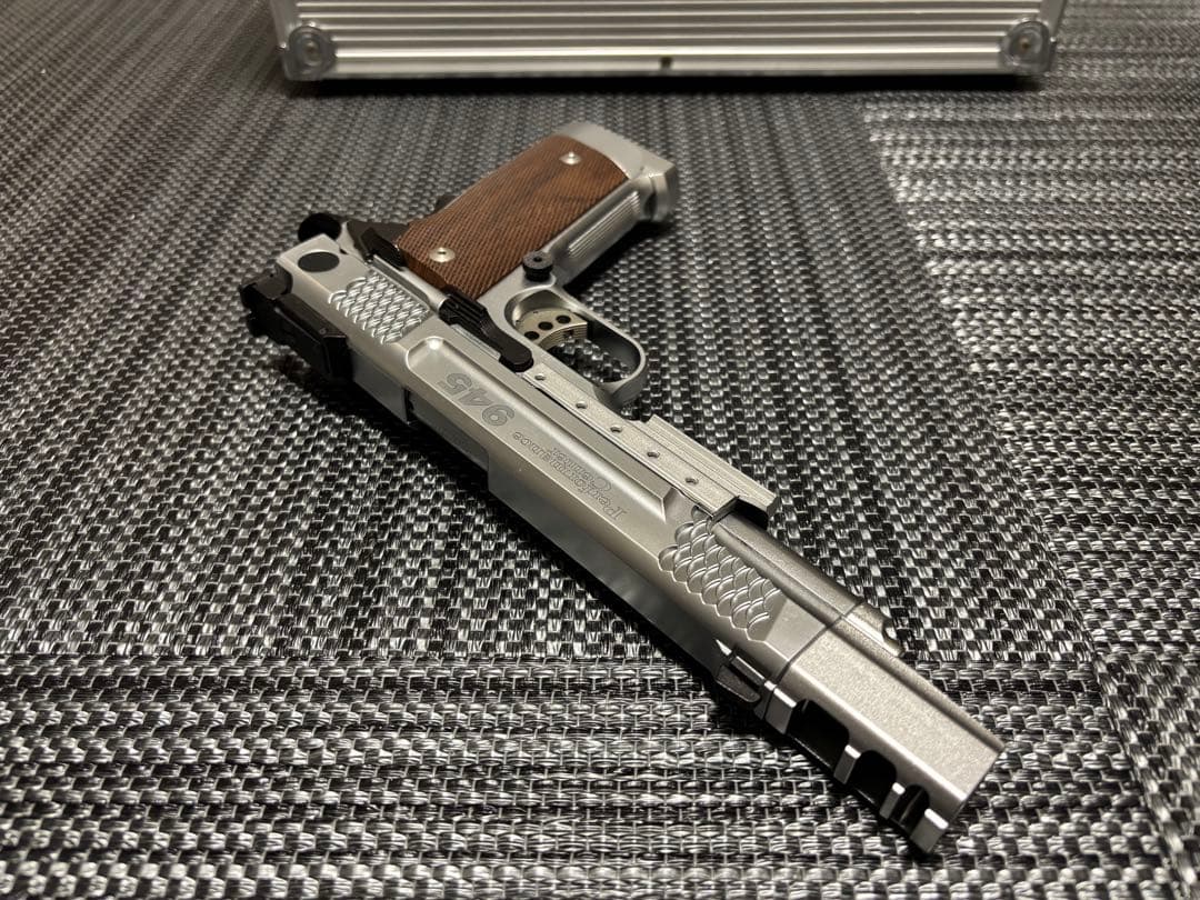 KSC / M945 フルハウス シルバー ブラック 2丁セット ケース付き