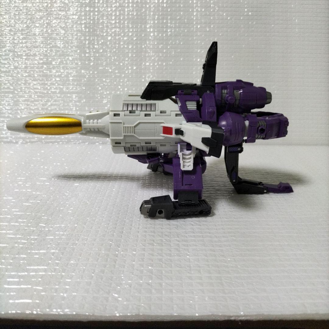 Unique Toys UT-g01 Maniaking マニアキング