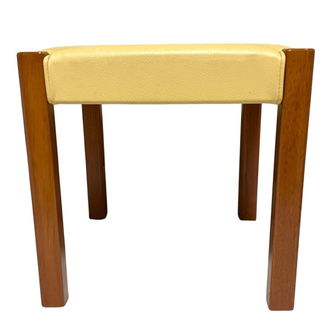 【良品】 木製スタッキングスツール 3脚セット ③ ブラック　カフェチェア