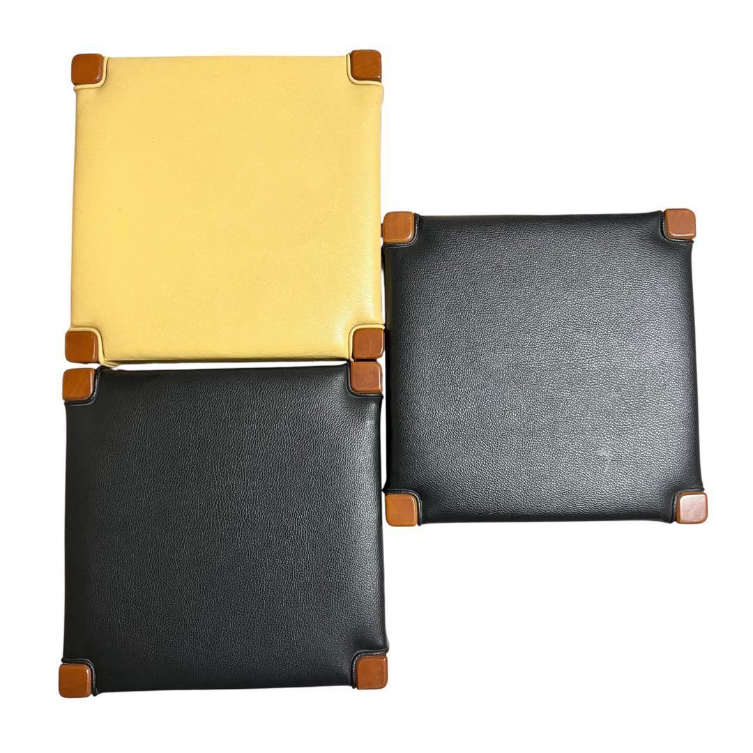 【良品】 木製スタッキングスツール 3脚セット ③ ブラック　カフェチェア