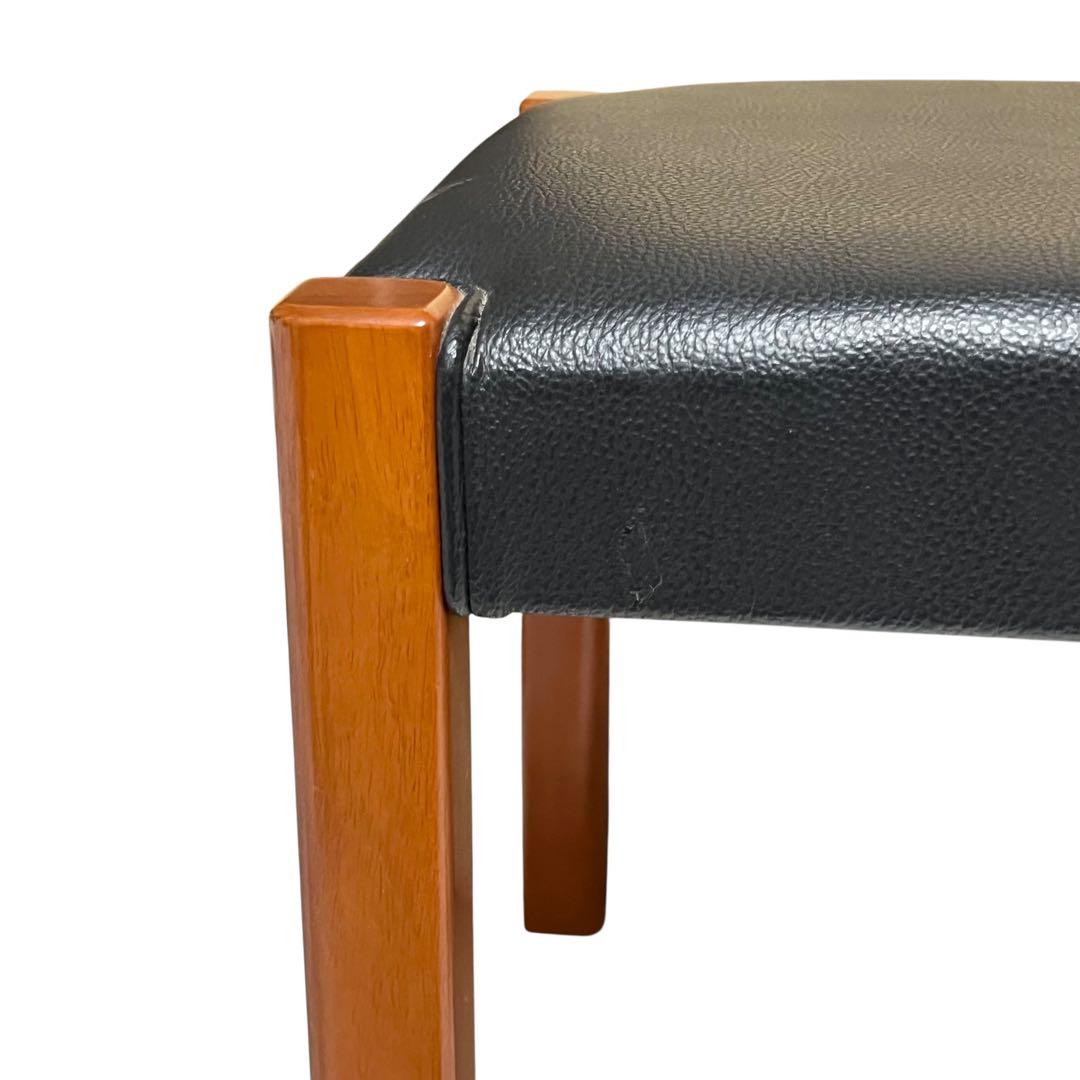 【良品】 木製スタッキングスツール 3脚セット ③ ブラック　カフェチェア