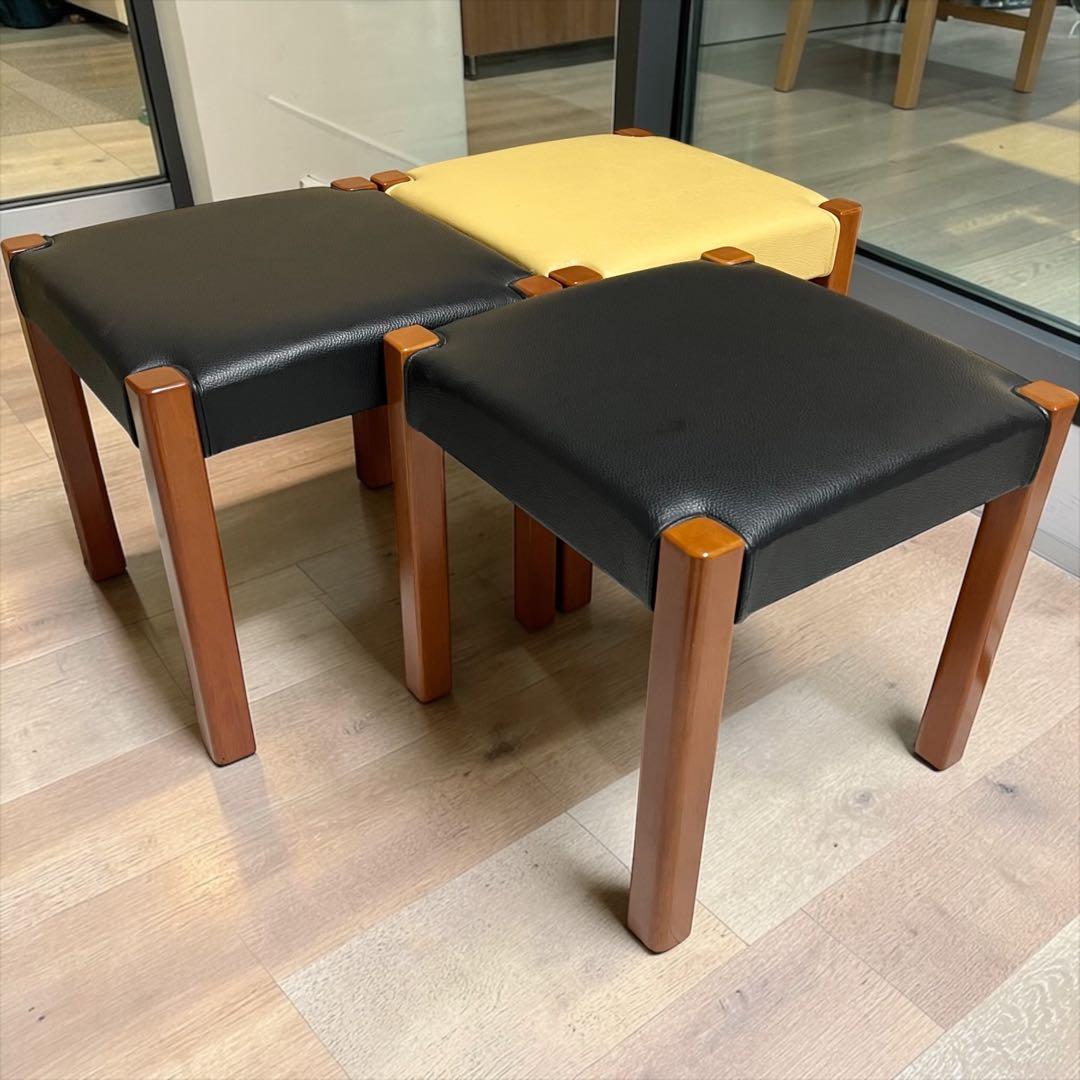 【良品】 木製スタッキングスツール 3脚セット ③ ブラック　カフェチェア