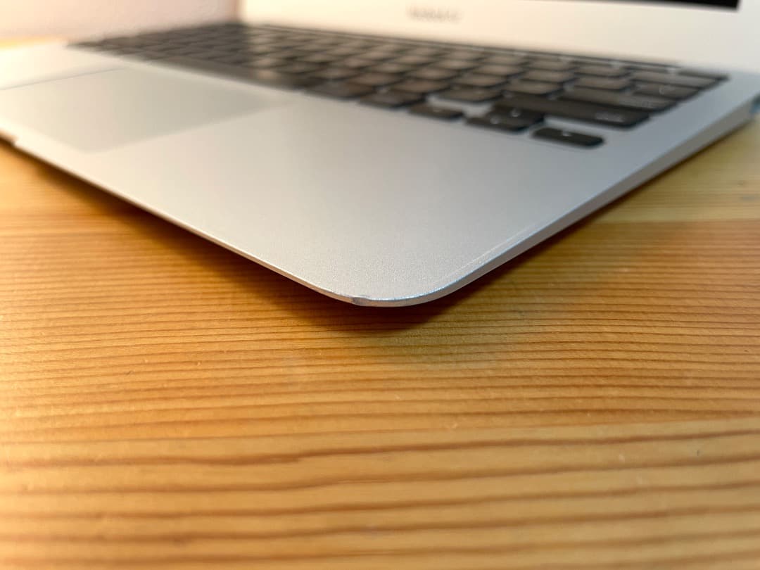 Apple MacBook Air 11インチ, Early 2015 US