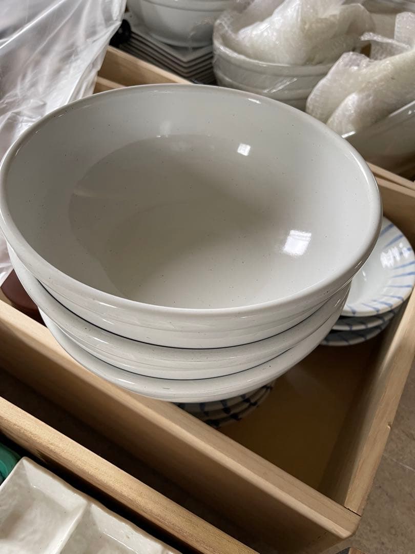 ＊mishika＊ 白い陶器製食器セットとボウル