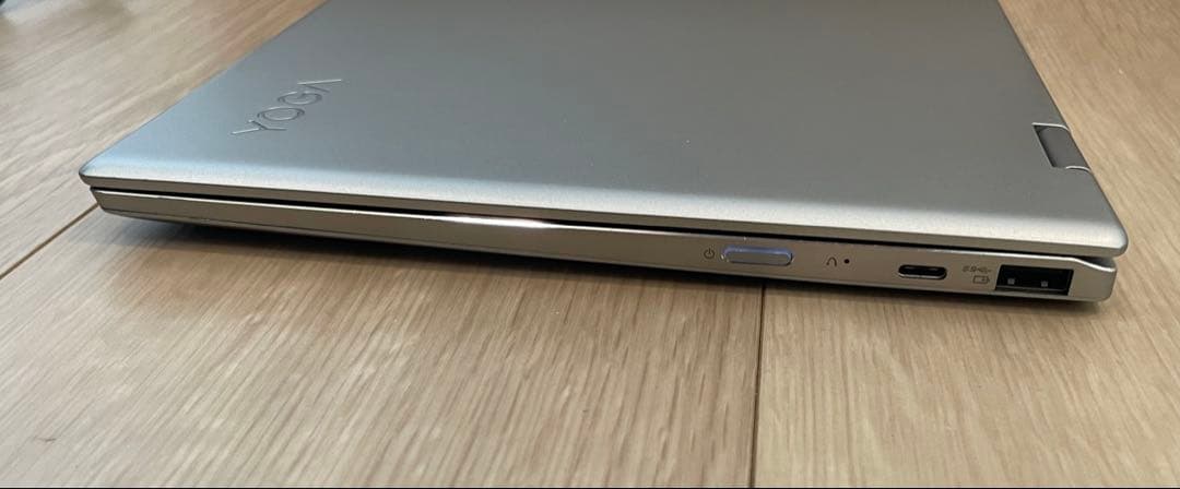 Lenovo YOGA 720-12IKB タッチパネル 美品 USBハブ等付！