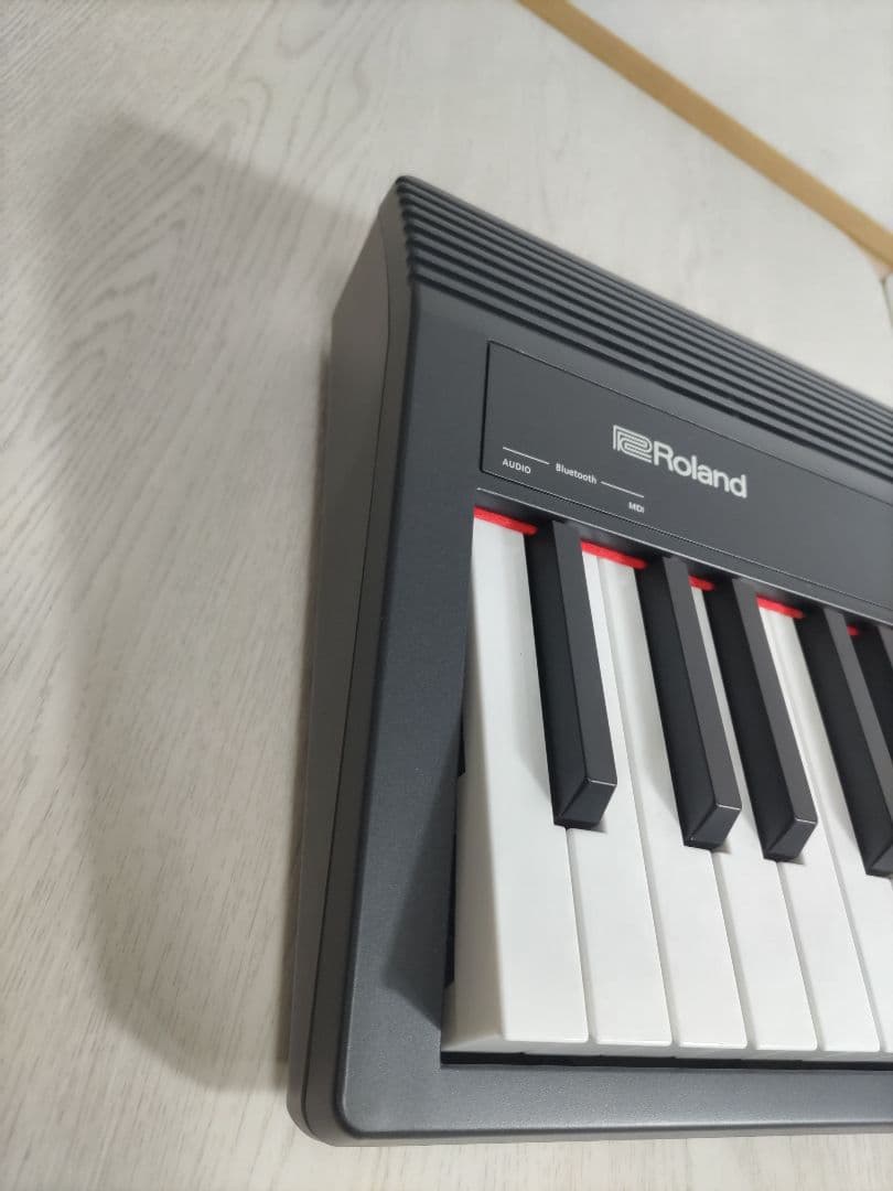 【美品・2023年製】Roland 88鍵盤 電子ピアノ GO:PIANO88