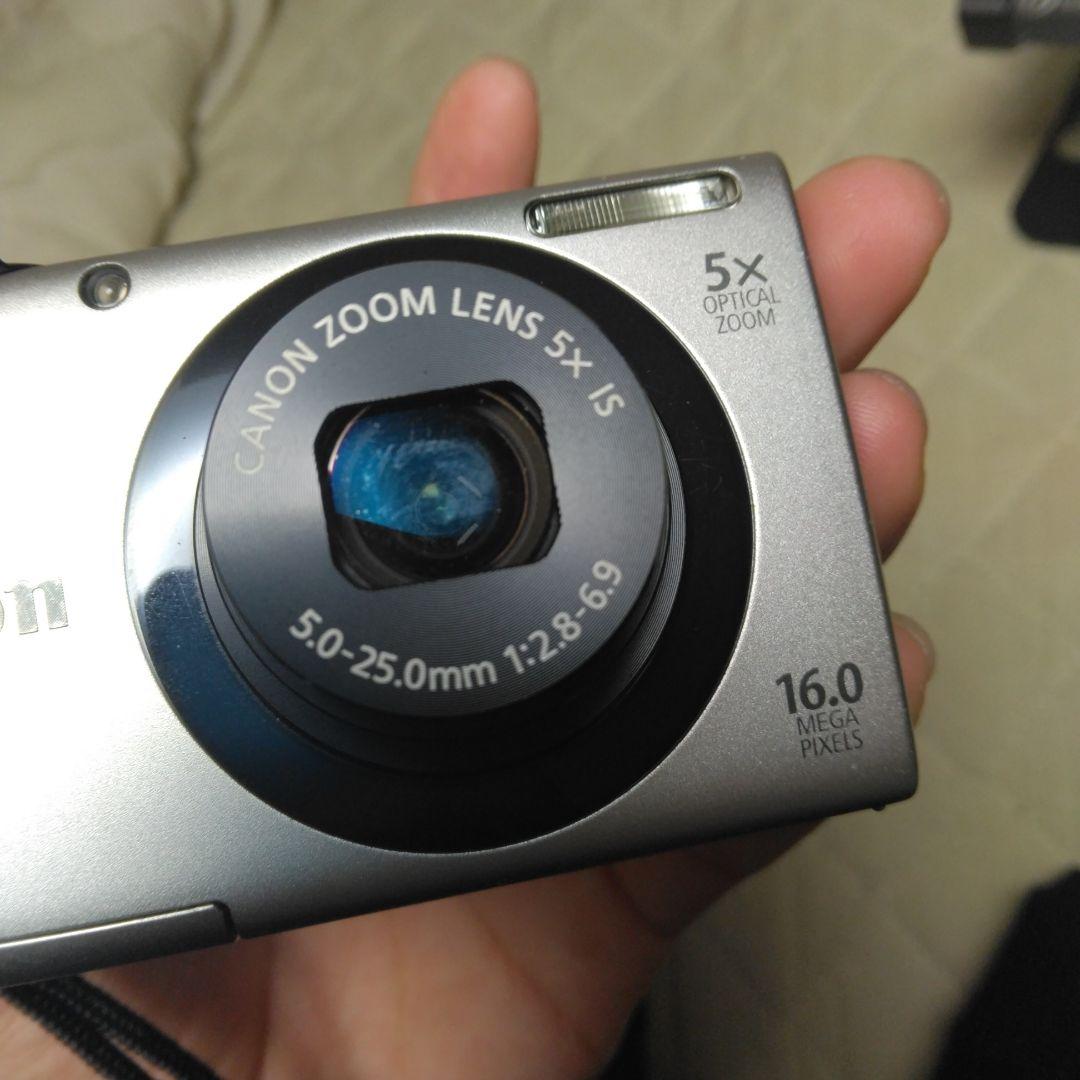 Canon PC1737　コンパクトカメラ 可動式ディスプレイ