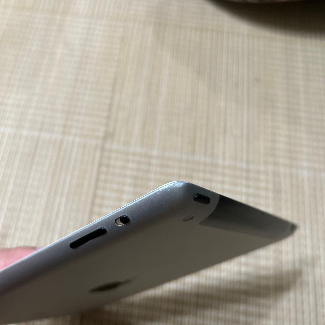iPad2 3台まとめ売り16GB ×1、64GB ×2ジャンク〜動作不良あり