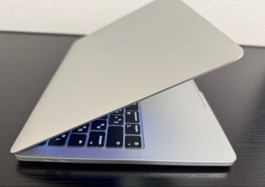 MacBook Pro M2 24GB 512GB 充放電210 残量87%