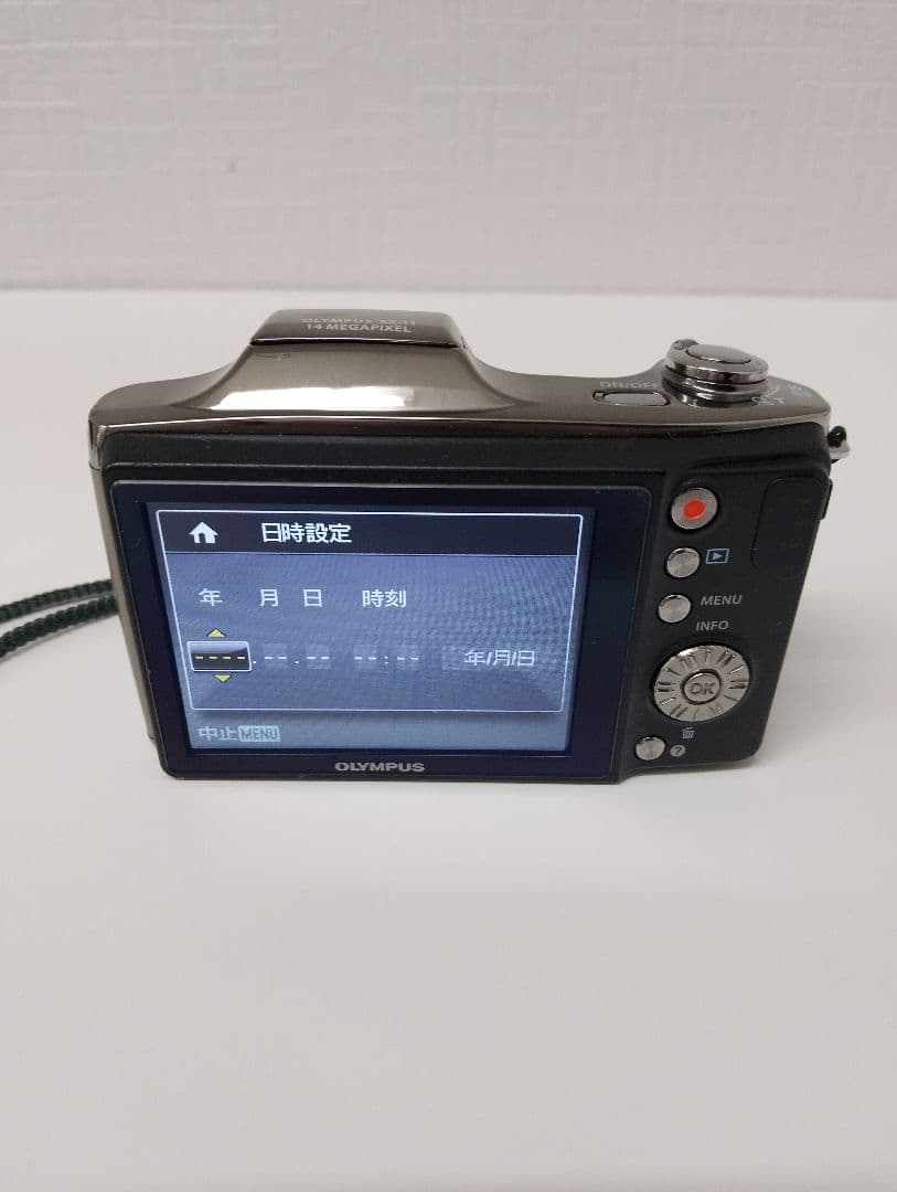 オリンパス　デジカメ　SZ-11 動作確認済