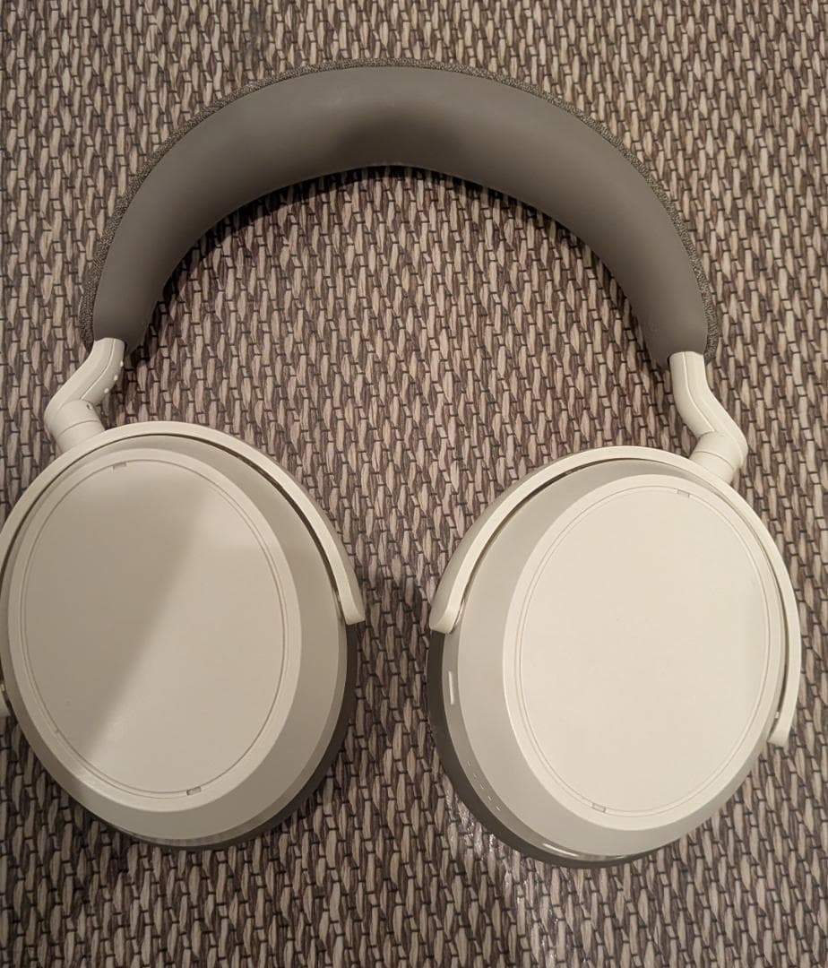 Sennheiser momentum 4 ヘッドフォン ゼンハイザー