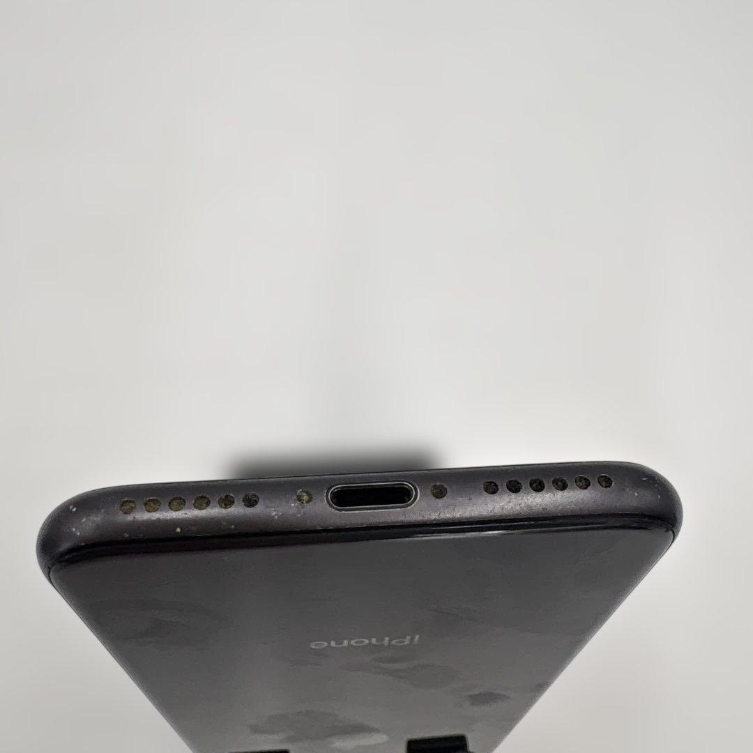 美品　iPhone 8 64G スペースグレイ　スマホ　Apple