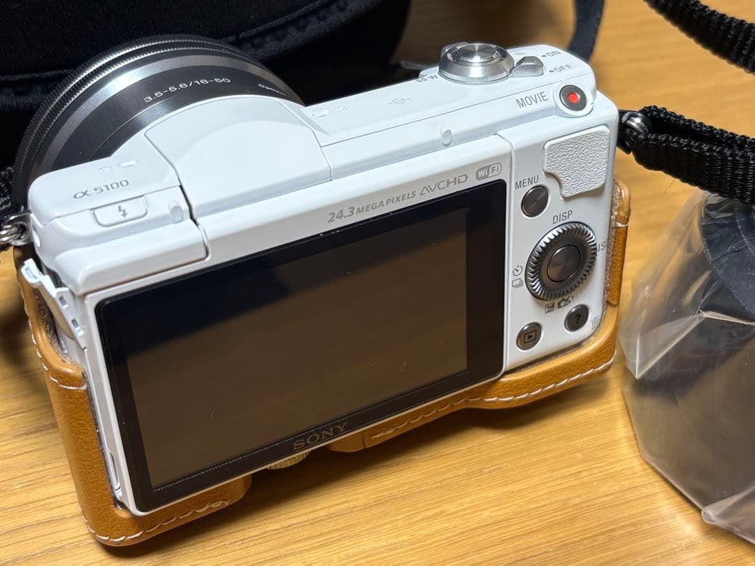 SONY ミラーレス一眼カメラα5100