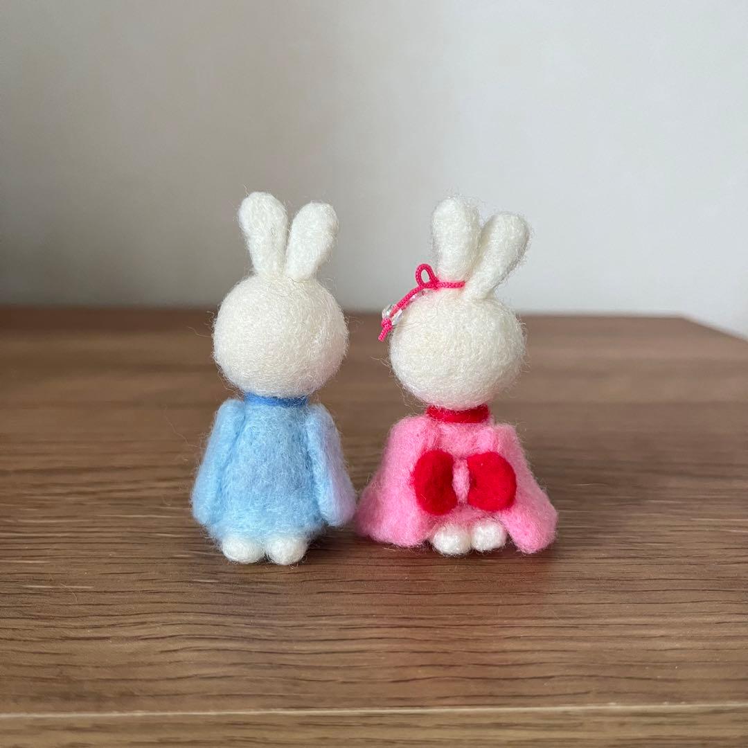 羊毛フェルト　りんページ