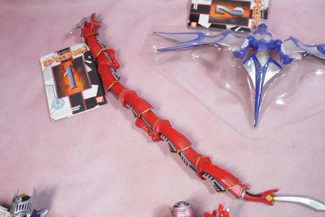 仮面ライダー龍騎　ワールドオリジナル　ミラーモンスター　タグ付きソフビ7体