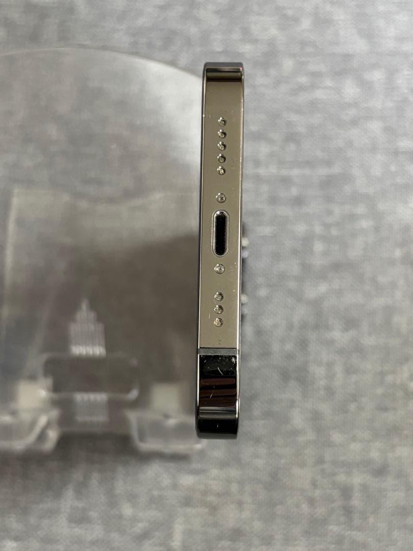 iPhone13pro 256GB バッテリー容量85%グラファイト(黒)超美品