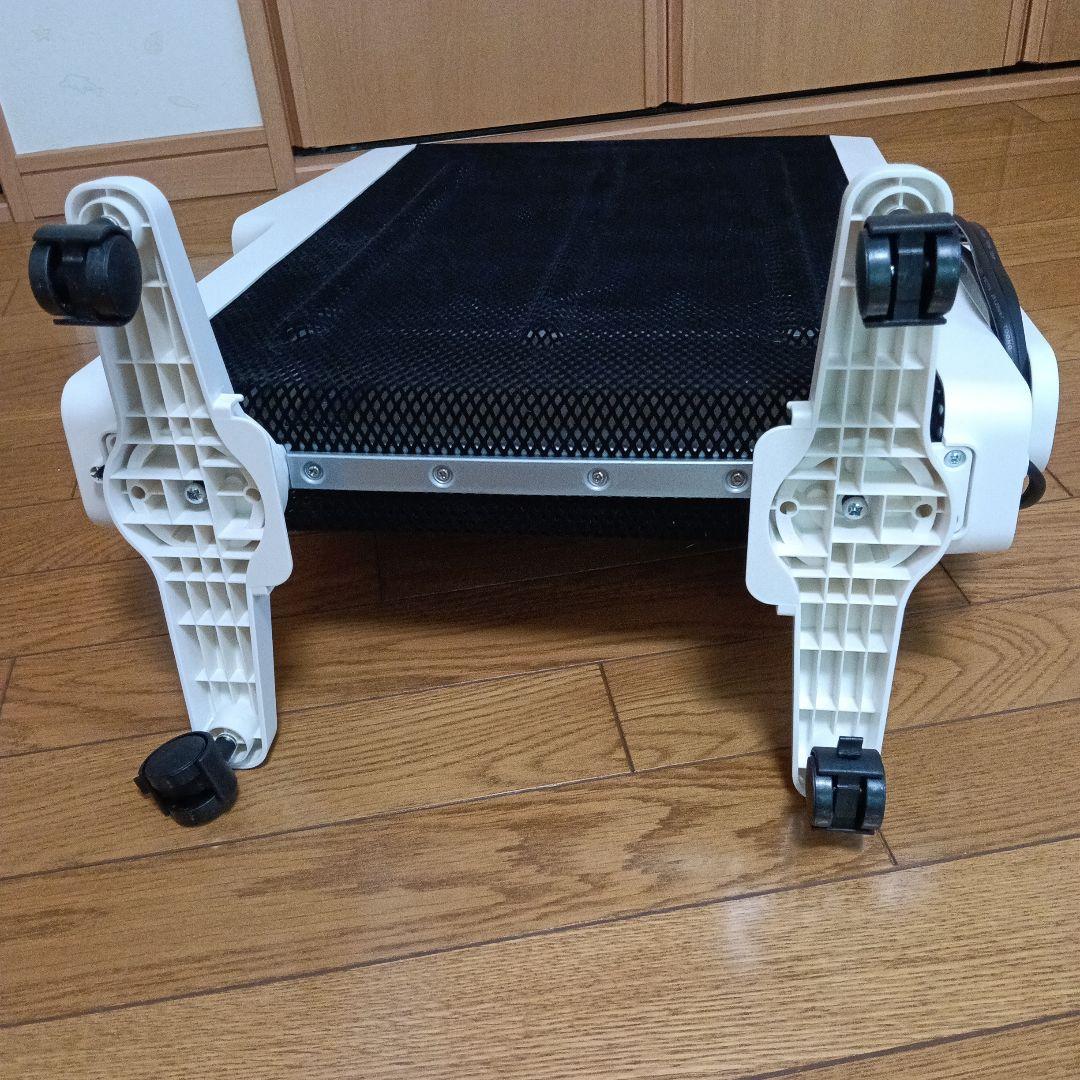 シロカ　遠赤軽量ヒーター　かるポカ　2024年製　SN-M451　動作確認済美品