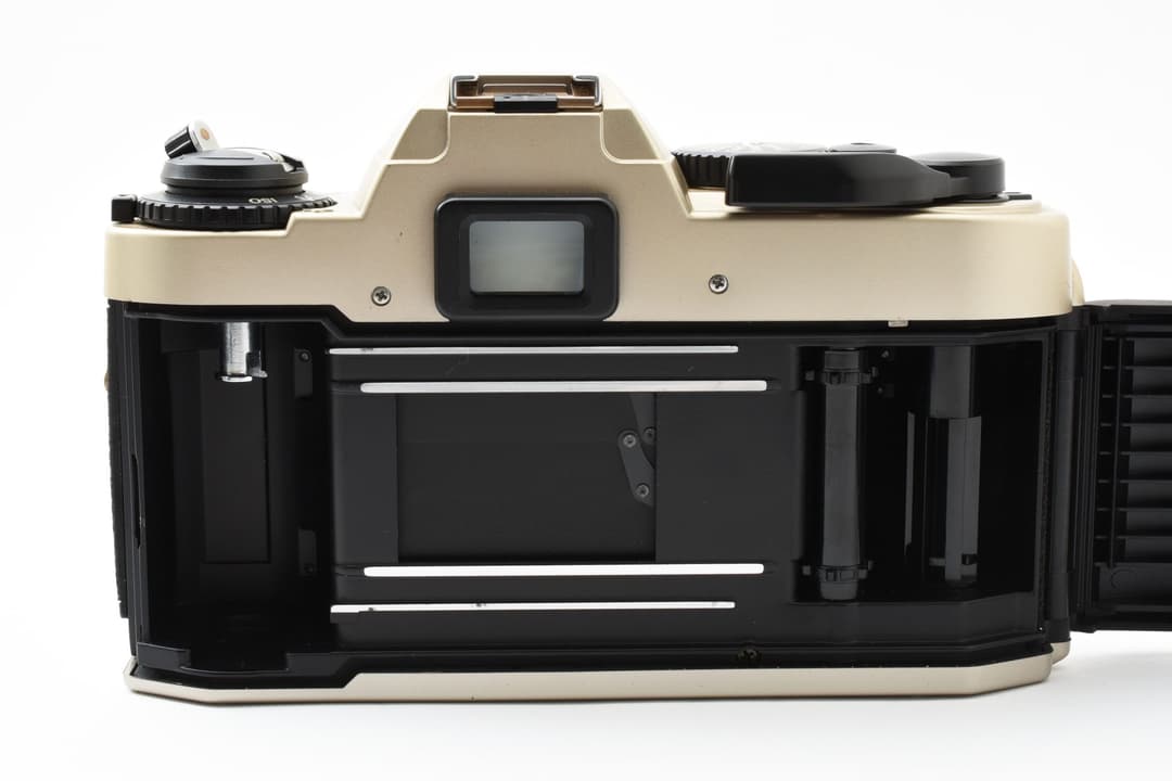 美品 Nikon FE10 35-70mm レンズキット 本箱付き #7793