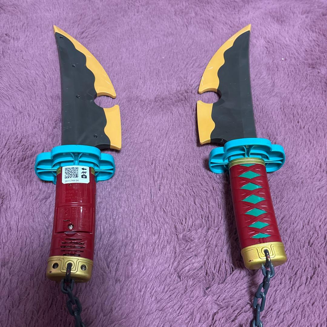 鬼滅の刃 バンダイ なりきり日輪刀 宇髄天元