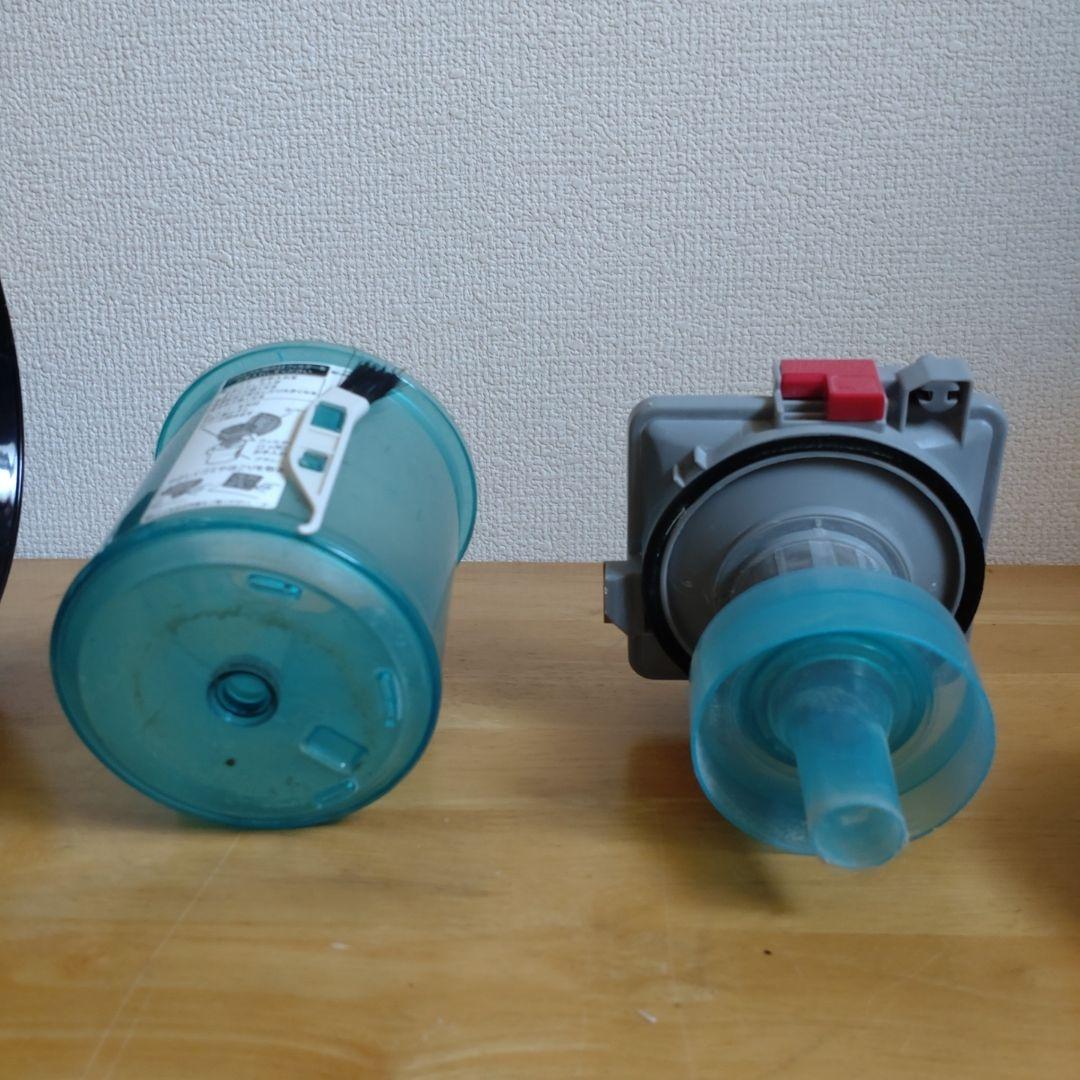 【動作確認済】Makita コードレスサイクロン掃除機 本体 のみ CL500D