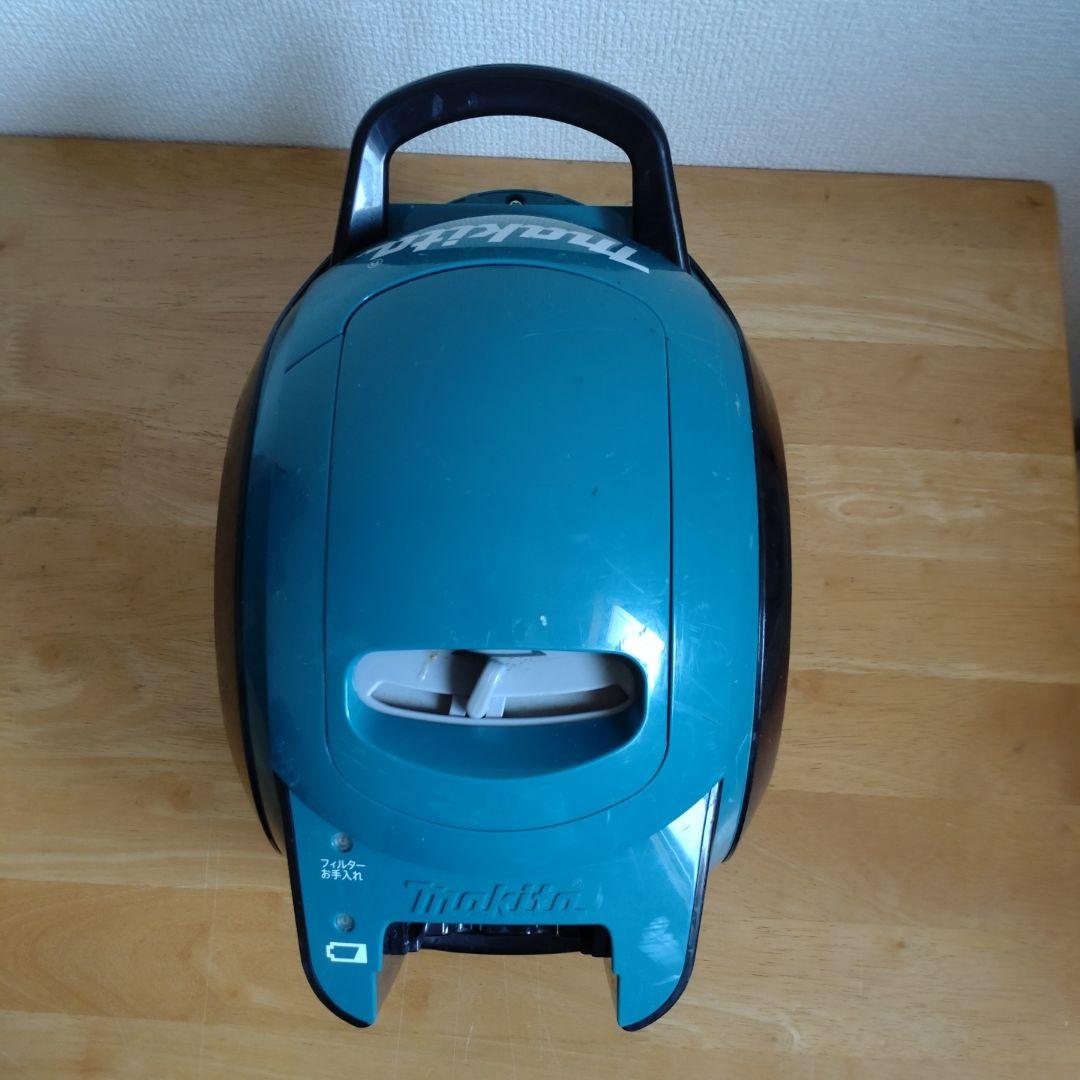 【動作確認済】Makita コードレスサイクロン掃除機 本体 のみ CL500D