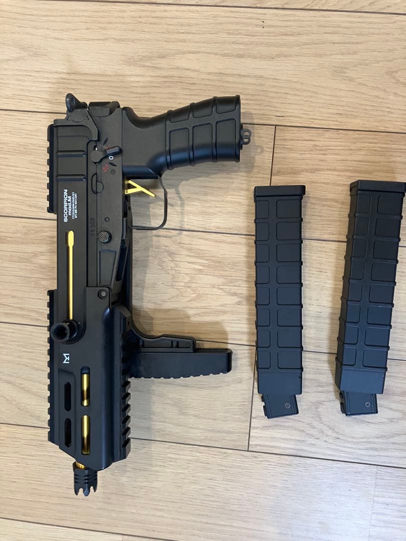 東京マルイ　スコーピオン　モッドM