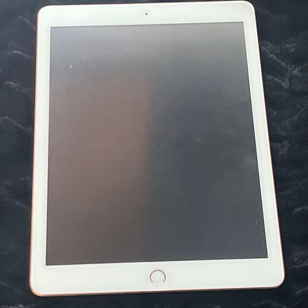 iPad 第6世代128GB Wi-Fiゴールド