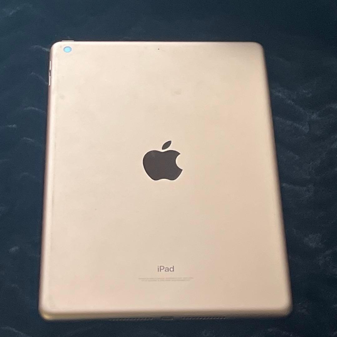 iPad 第6世代128GB Wi-Fiゴールド