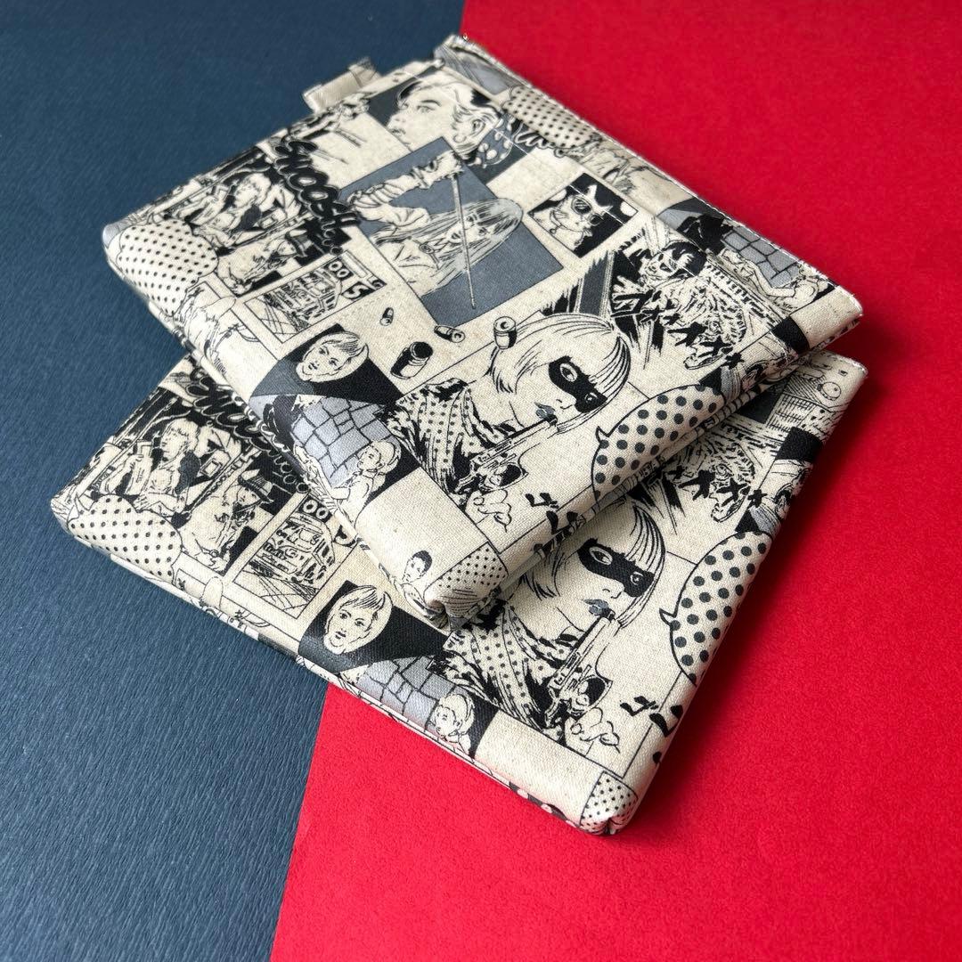 ラミネートポーチ　（リボンに黒ねこ）　ねこ　ハンドメイド　ポーチ 828