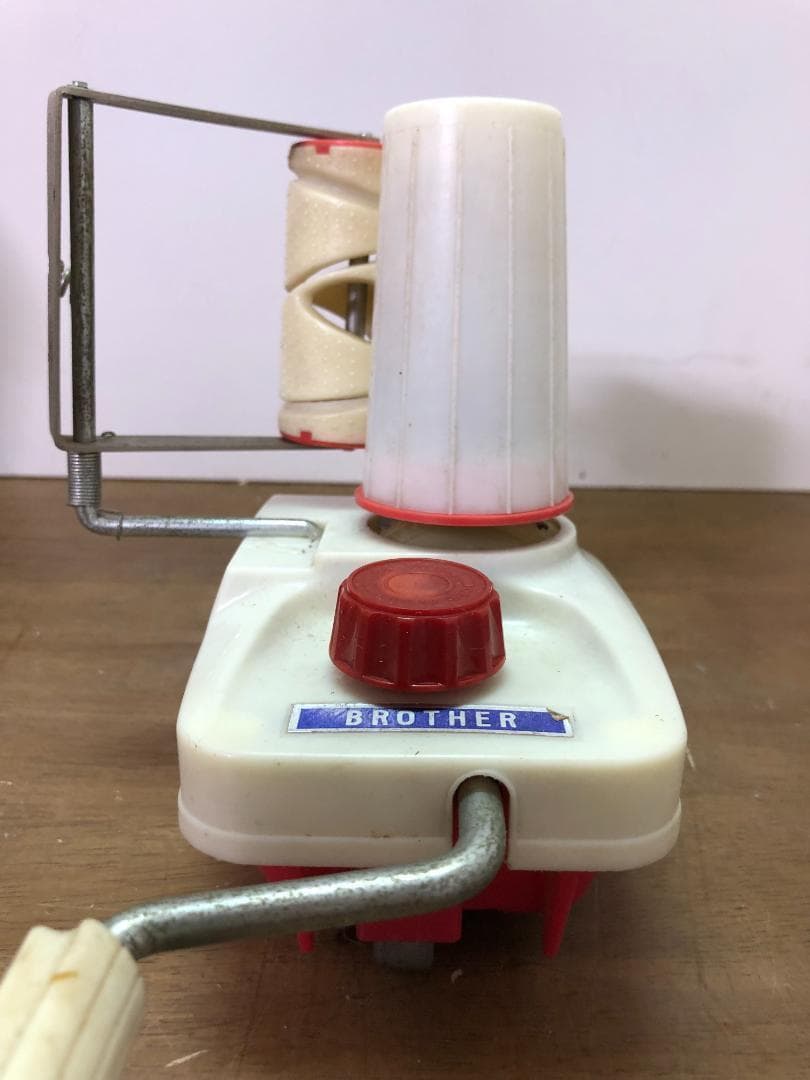 brother 糸巻器 L ブラザー 昭和レトロ　ミシン用具　1022-6