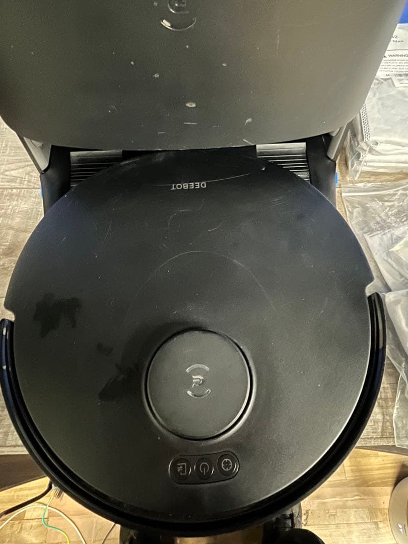 ECOVACS ロボット掃除機 DEEBOT T30 OMNI　付属品あり