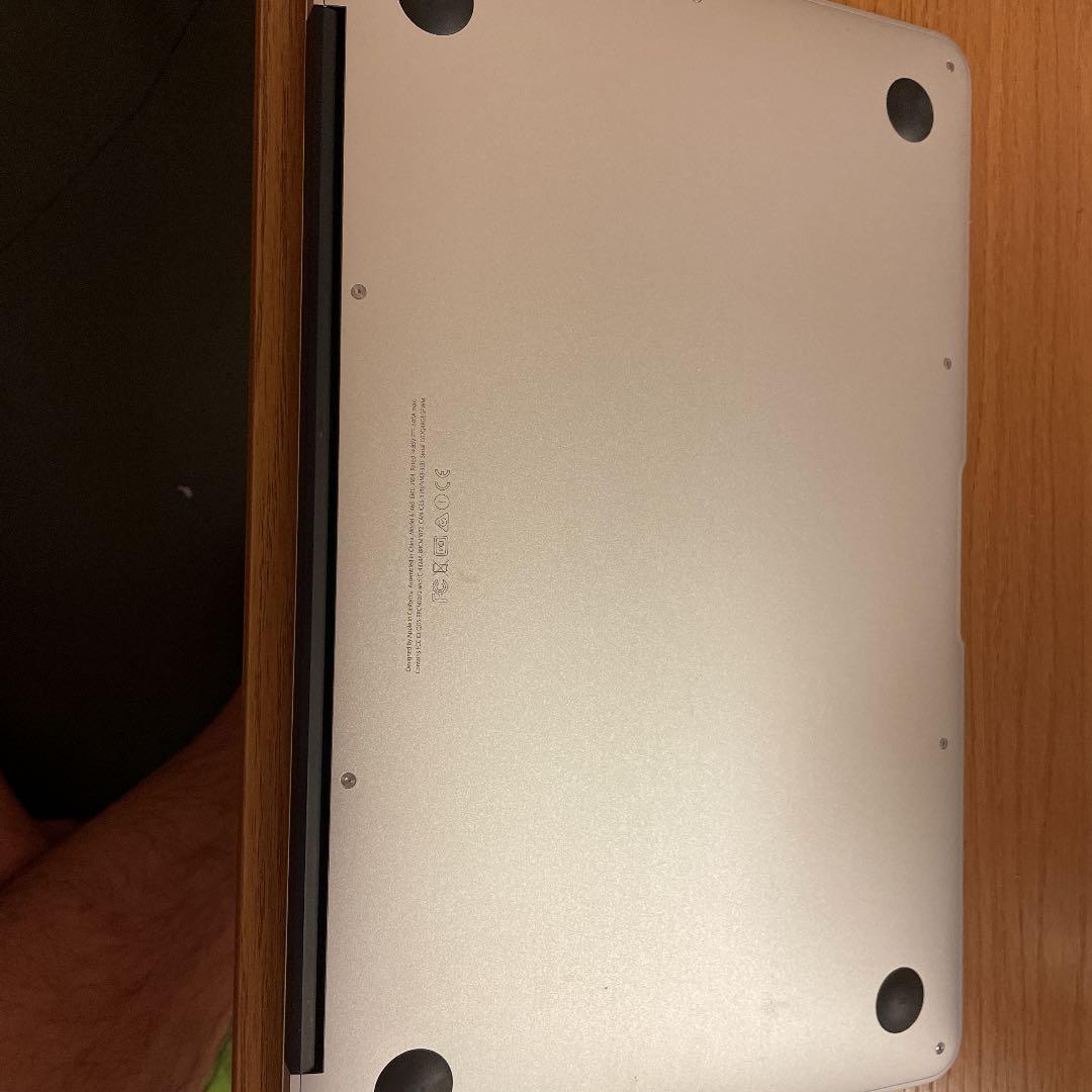 Macbook air (11インチ　early 2015)