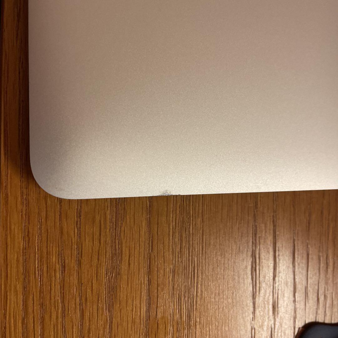 Macbook air (11インチ　early 2015)