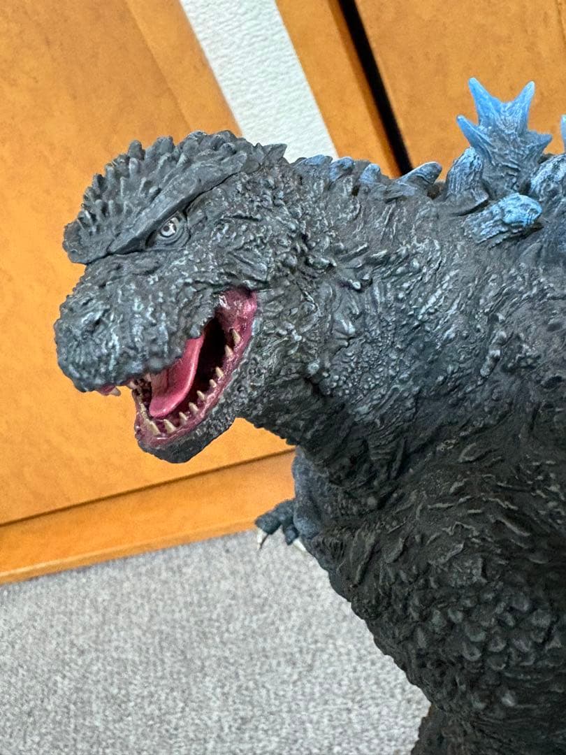 アクリルロゴ付き！東宝30cmシリーズ　ゴジラ・ザ・ライド　ゴジラストア限定版