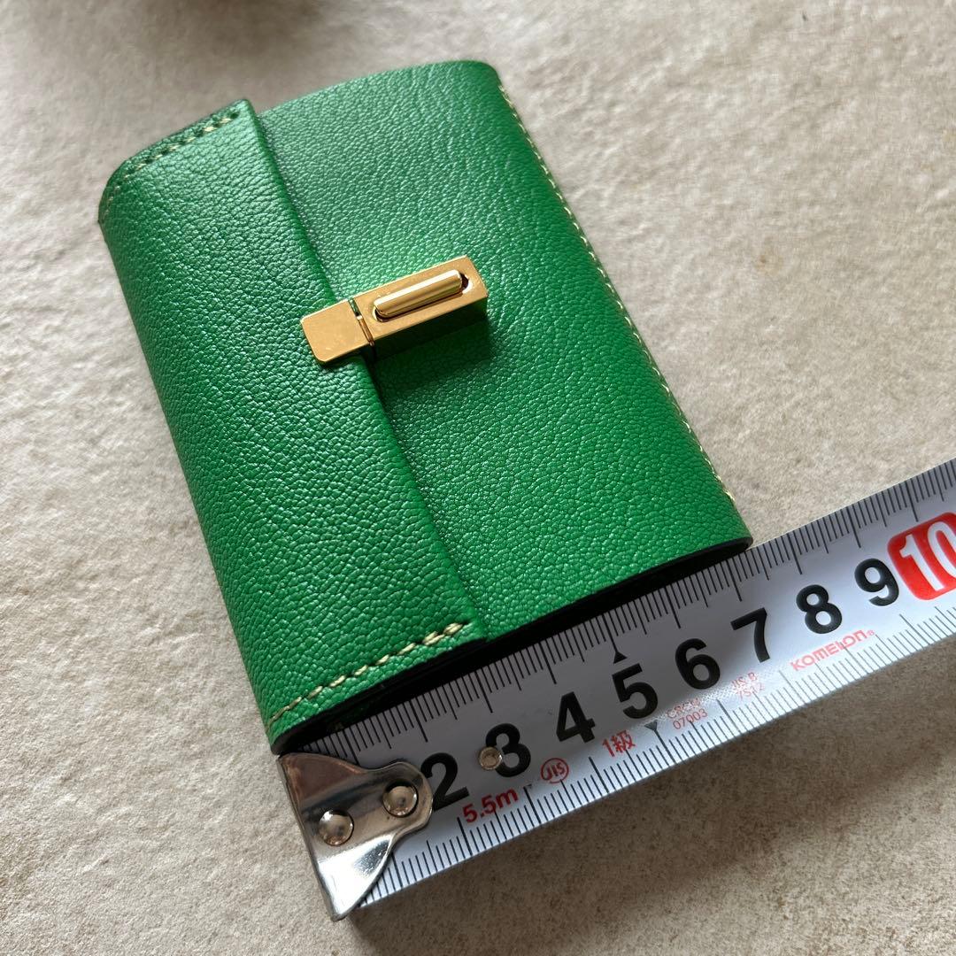フランスレザー使用コンパクト財布　緑色レザー ミニ財布　高級革