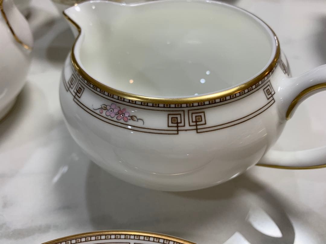 【未使用】廃盤　ウェッジウッド　colchester シュガーポット、クリーマー