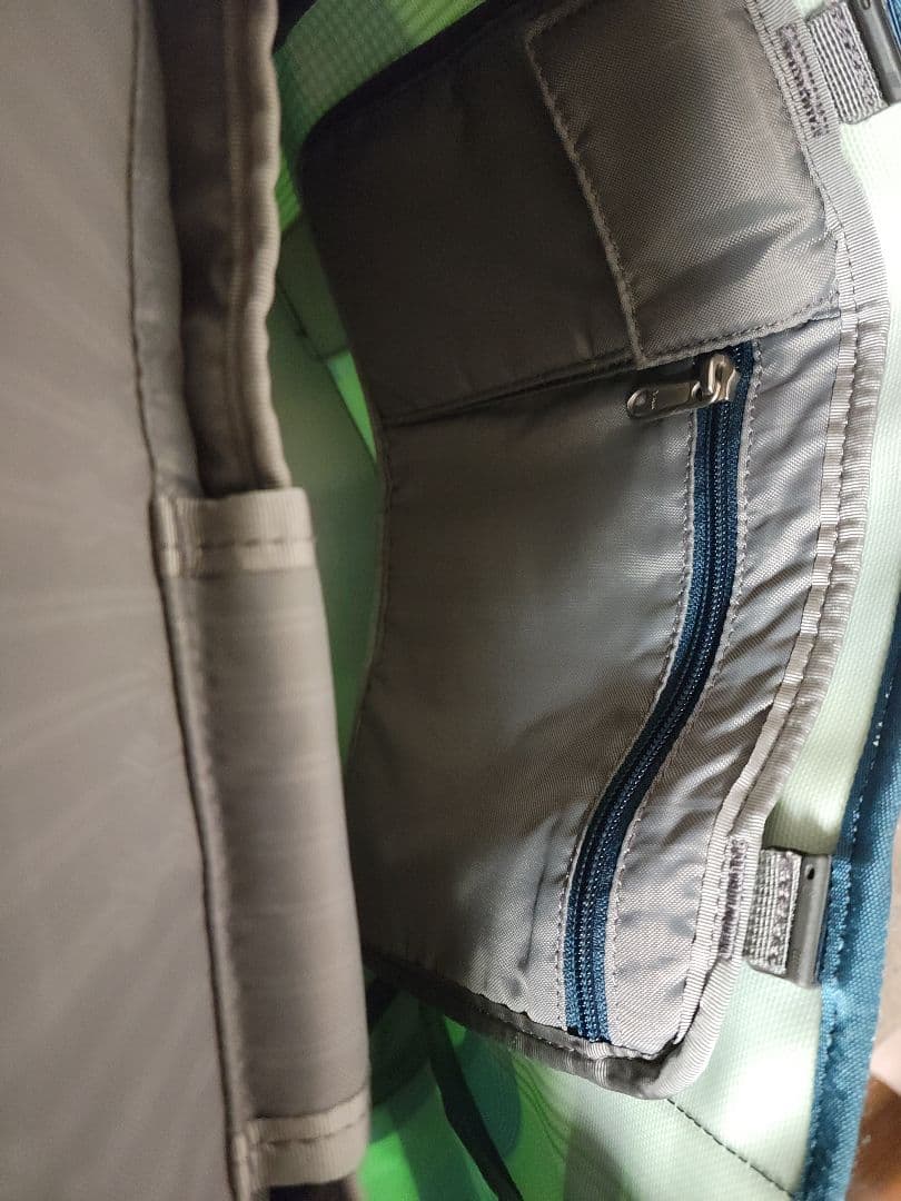 THE NORTH FACEショルダーバック