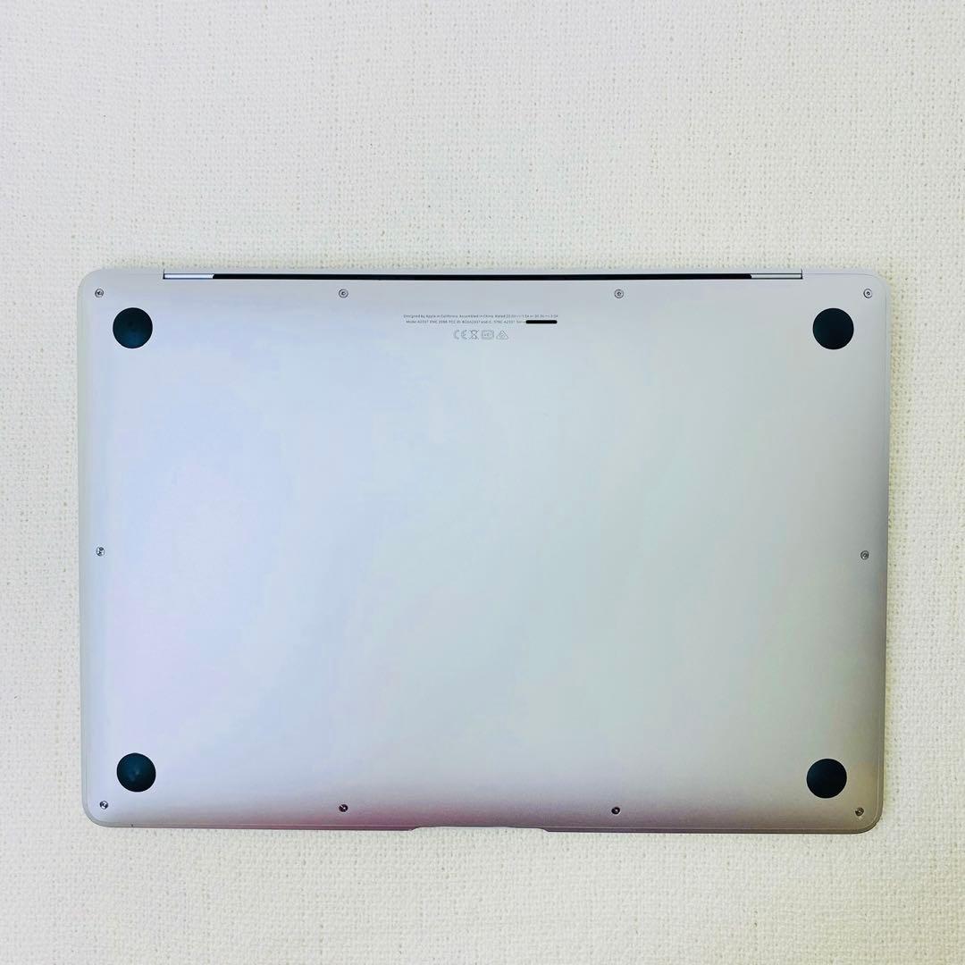 【即日発送】M1 Macbookair 2020 シルバー バッテリー良好