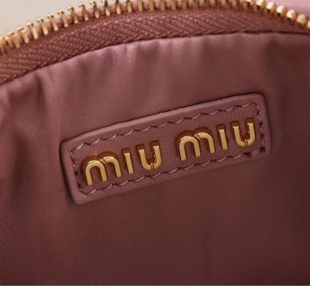 MIU MIU キルティング ミニボストンバッグ ピンク
