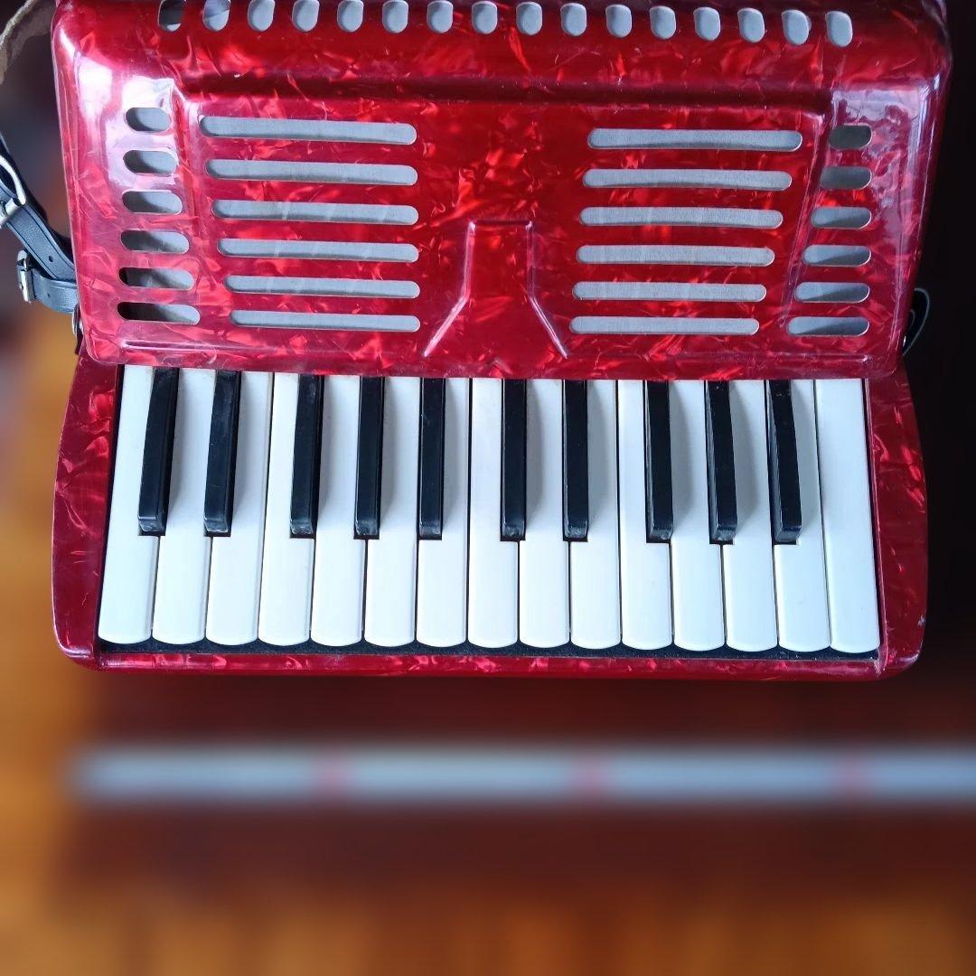 YAMAHA SOPRANO 25 赤 アコーディオン